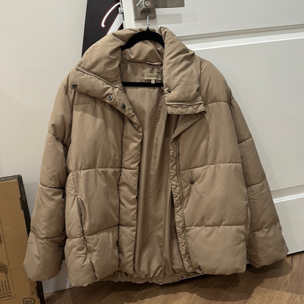 brown puffer
